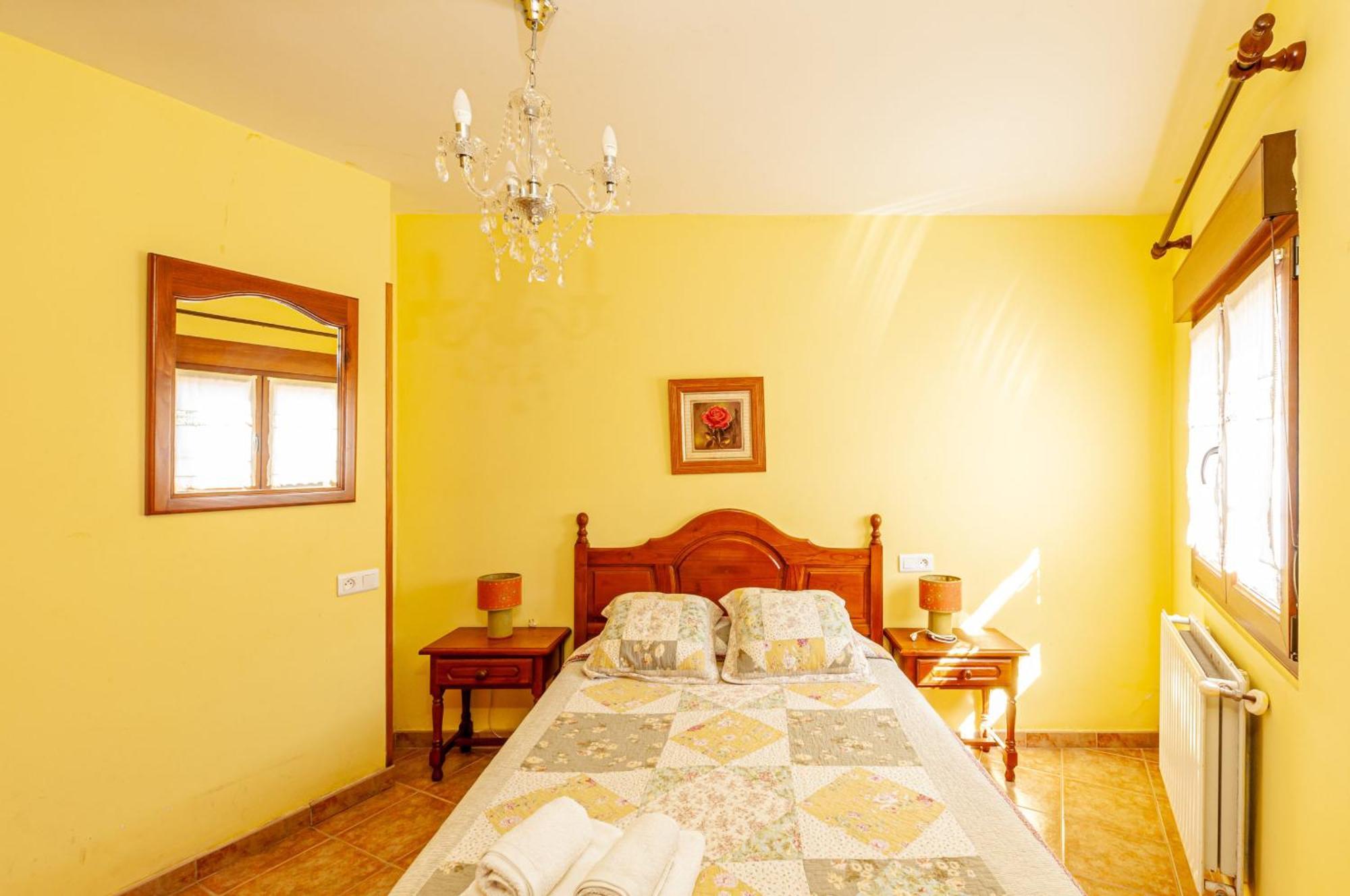 Apartamentos La Regoria Arenas De Cabrales Buitenkant foto