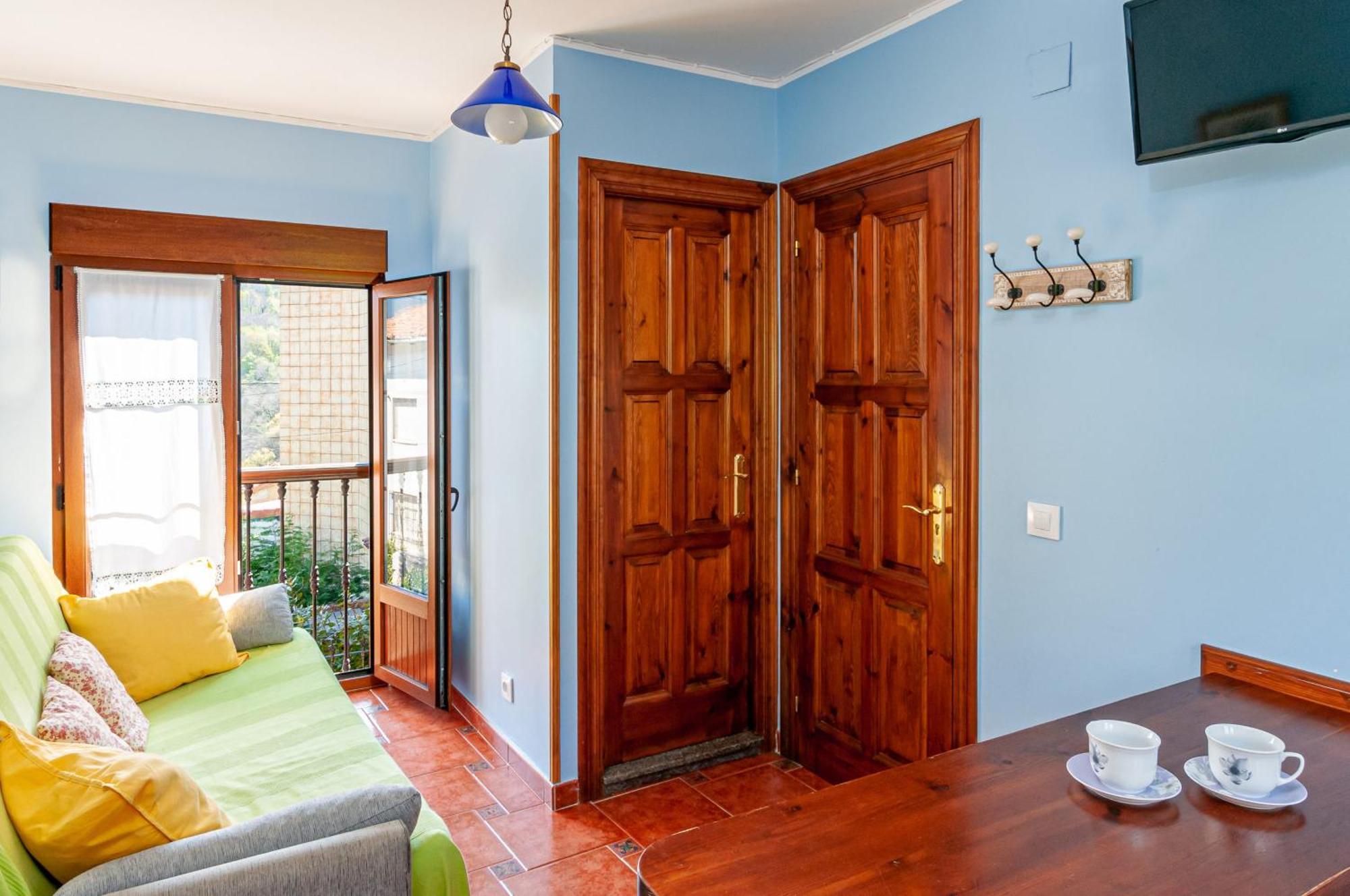 Apartamentos La Regoria Arenas De Cabrales Buitenkant foto