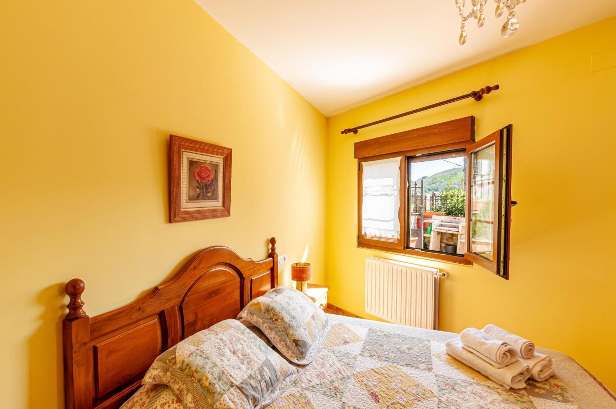 Apartamentos La Regoria Arenas De Cabrales Buitenkant foto