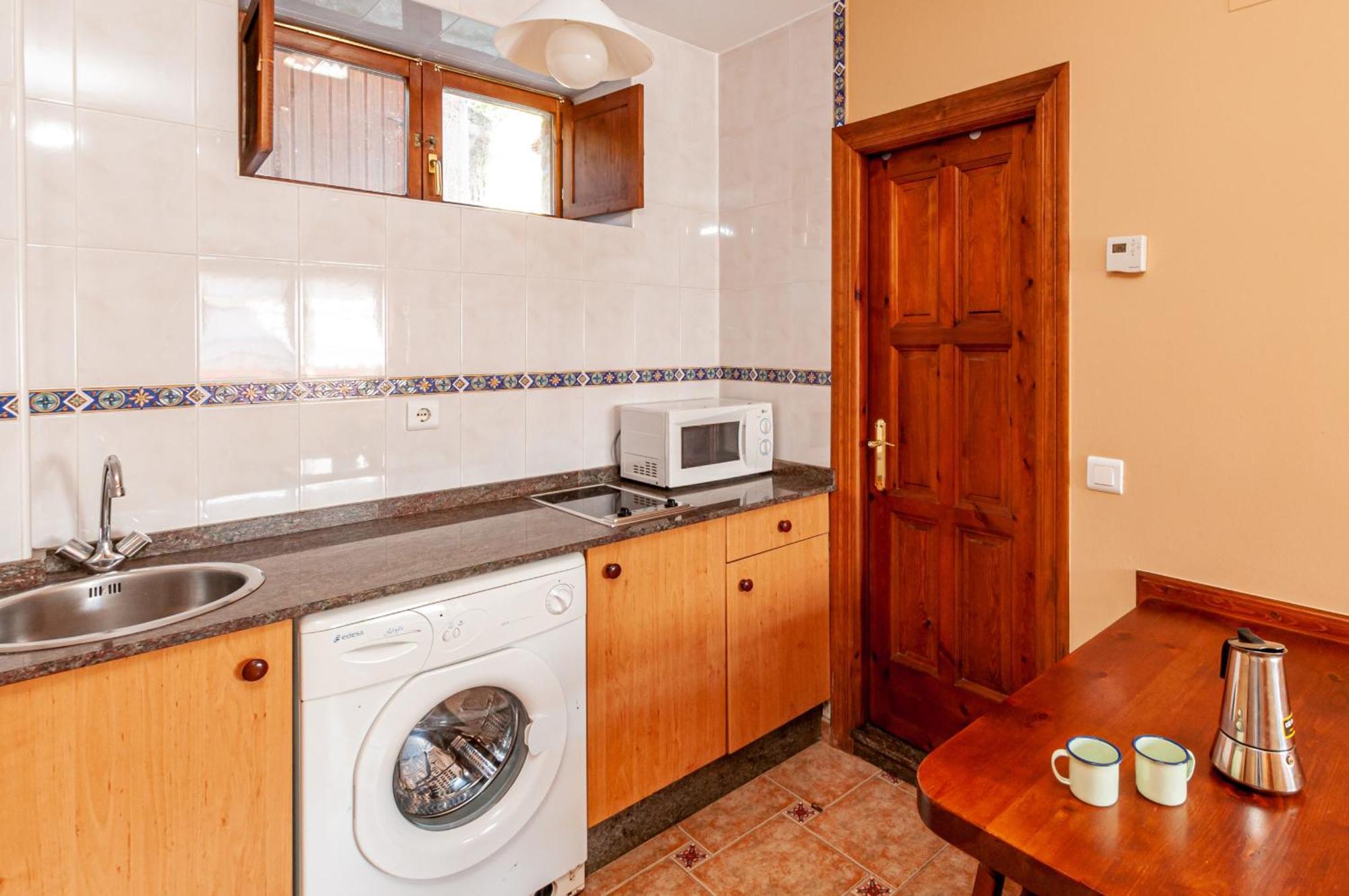 Apartamentos La Regoria Arenas De Cabrales Buitenkant foto
