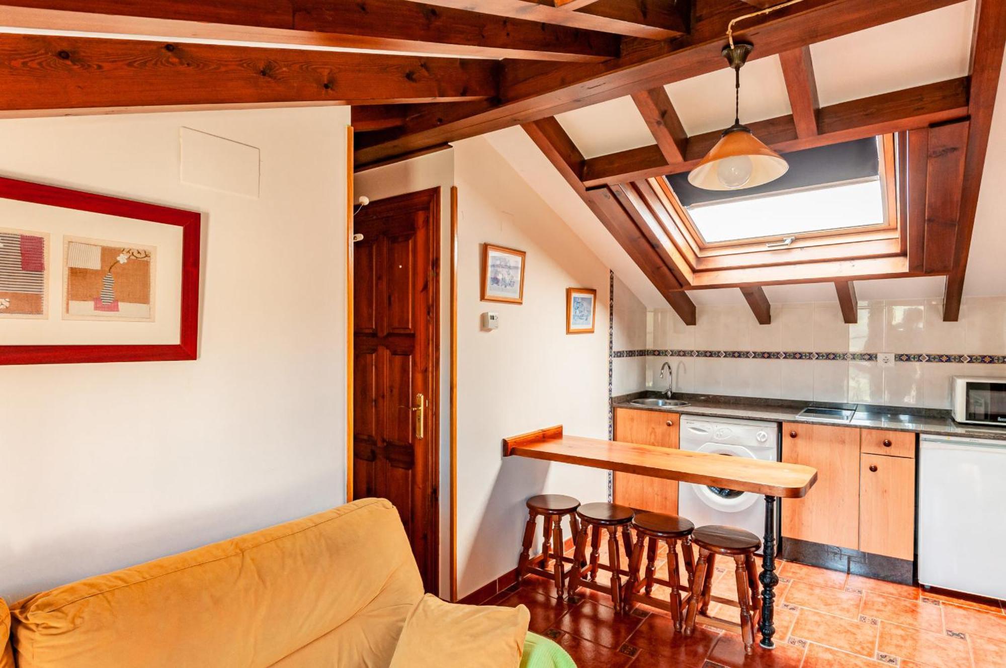 Apartamentos La Regoria Arenas De Cabrales Buitenkant foto