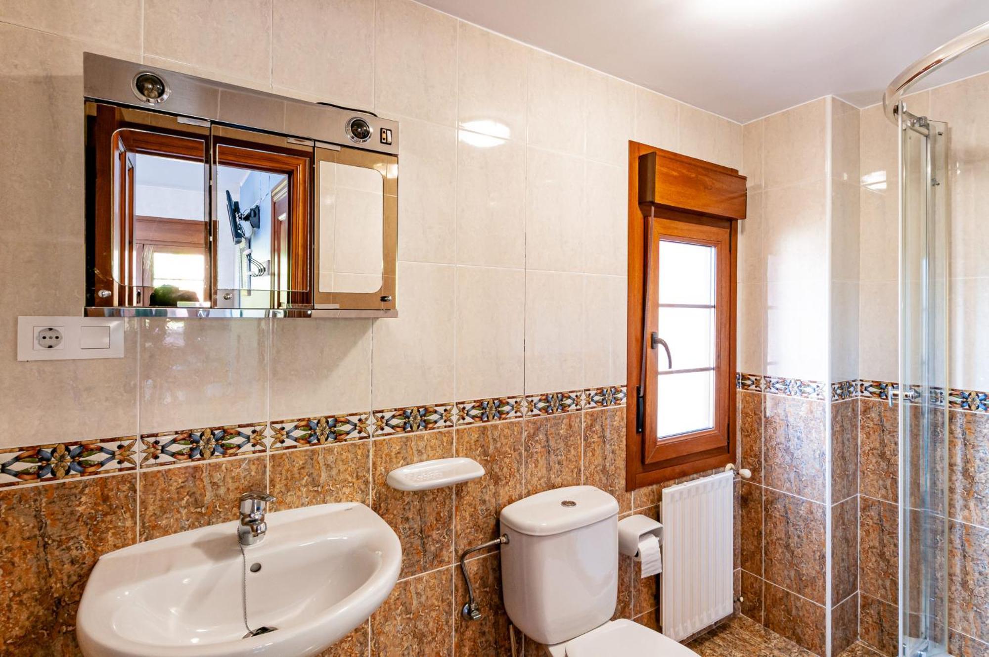 Apartamentos La Regoria Arenas De Cabrales Buitenkant foto