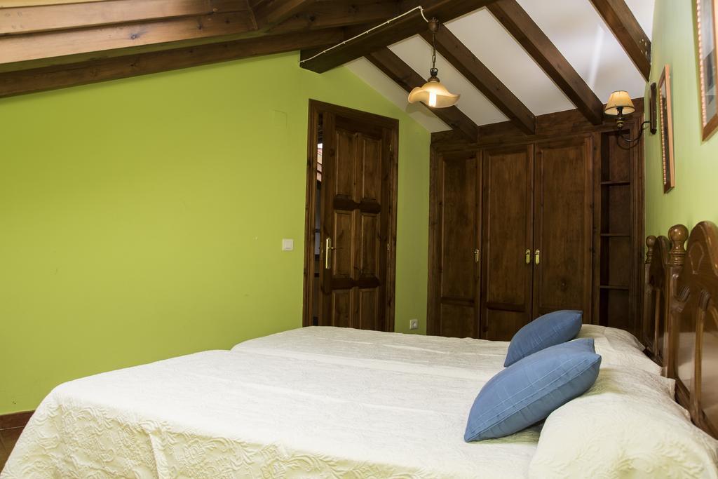 Apartamentos La Regoria Arenas De Cabrales Buitenkant foto