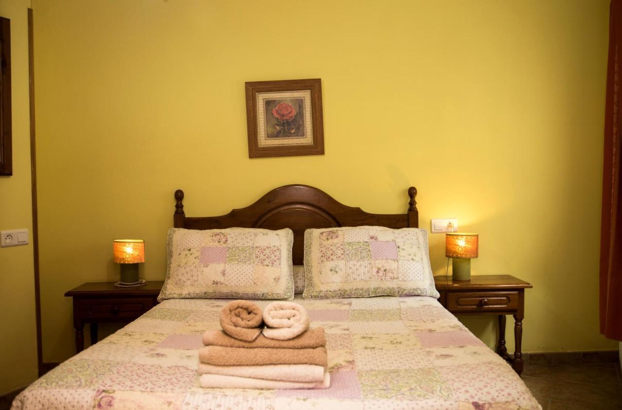 Apartamentos La Regoria Arenas De Cabrales Buitenkant foto